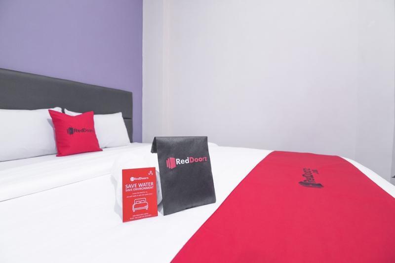 Reddoorz Near Itc Mangga Dua Hotell Jakarta Exteriör bild