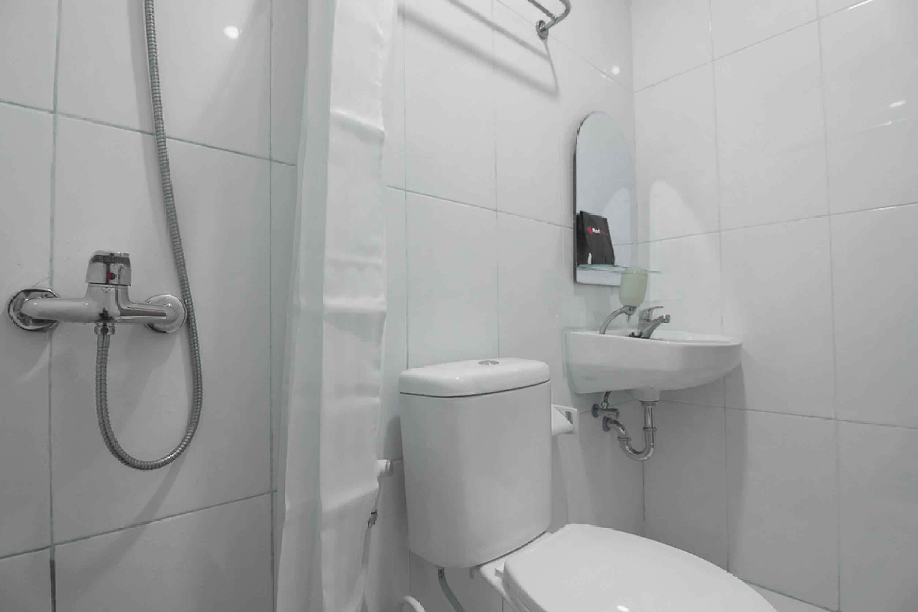 Reddoorz Near Itc Mangga Dua Hotell Jakarta Exteriör bild