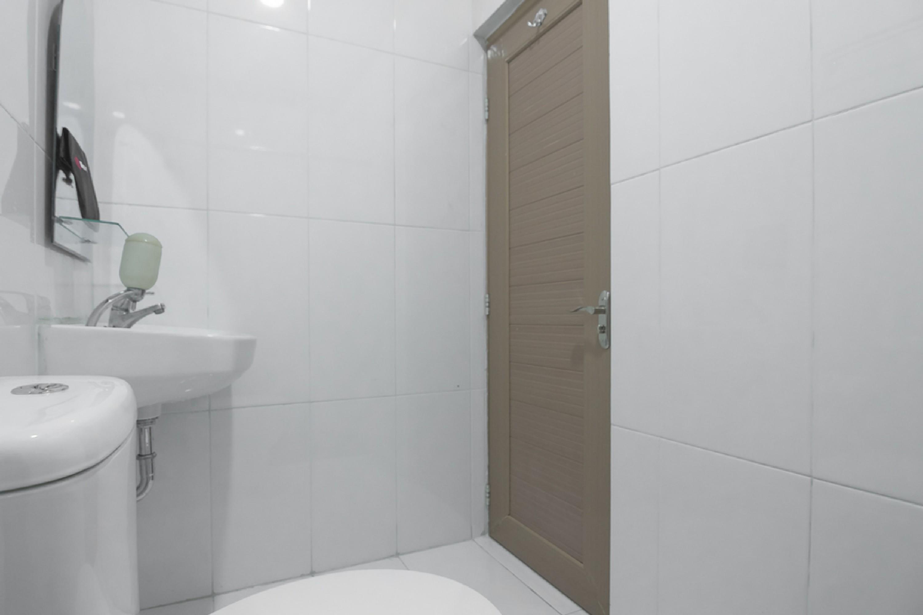 Reddoorz Near Itc Mangga Dua Hotell Jakarta Exteriör bild