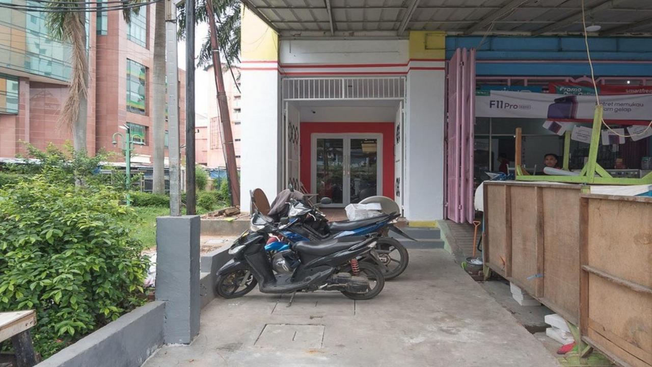 Reddoorz Near Itc Mangga Dua Hotell Jakarta Exteriör bild